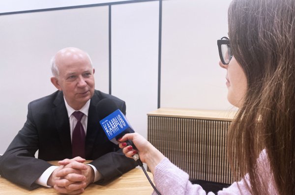 Nagranie wywiadu z prof. Bolesławem Kalickim dla Radio Kampus. Źródło: Wydział Medyczny UW.