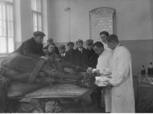 Wydział Weterynaryjny na ul. Grochowskiej, 1925, NAC